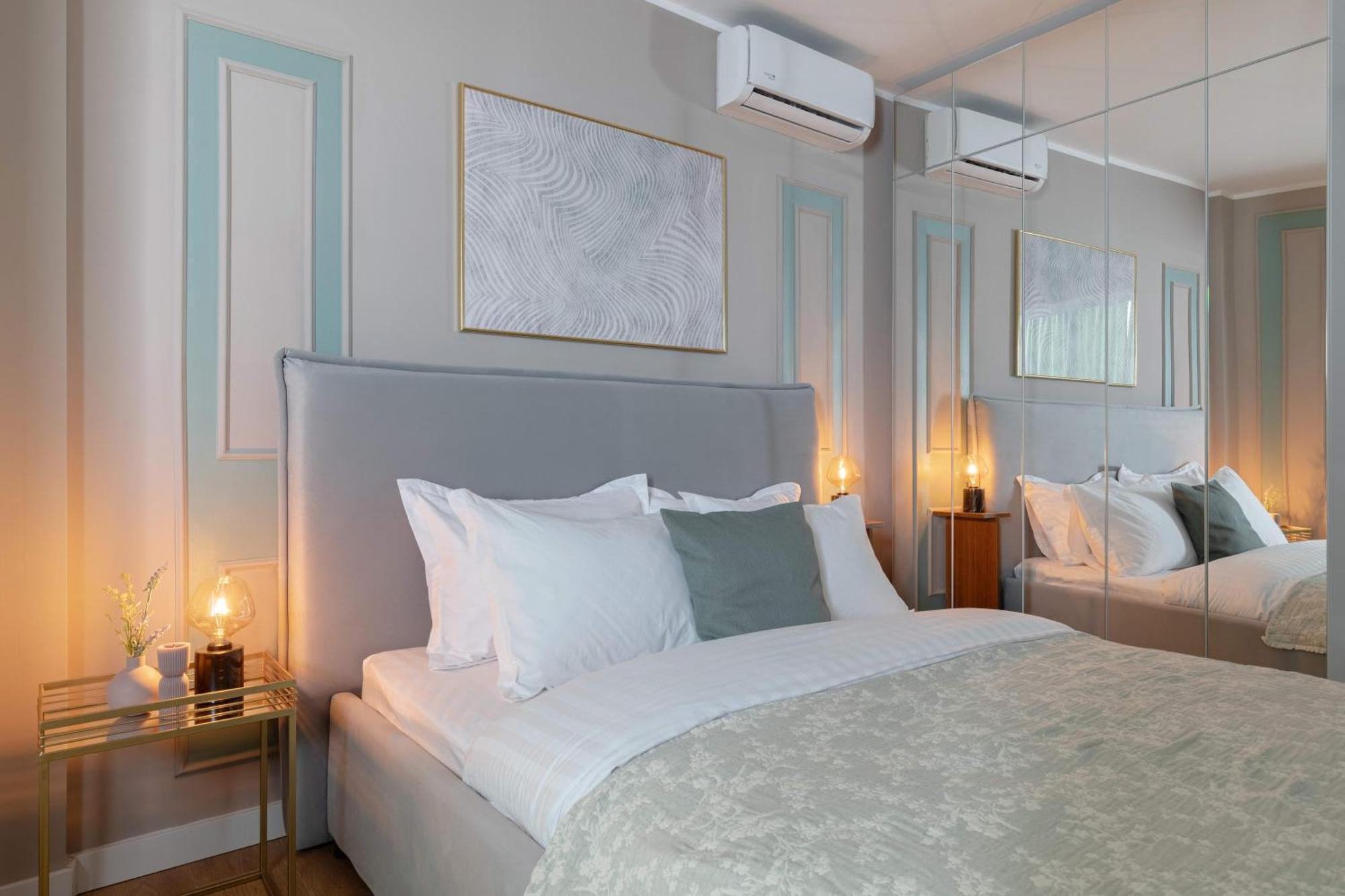 Holt - Sublime Minty Green 1Br On The Park Бухарест Экстерьер фото